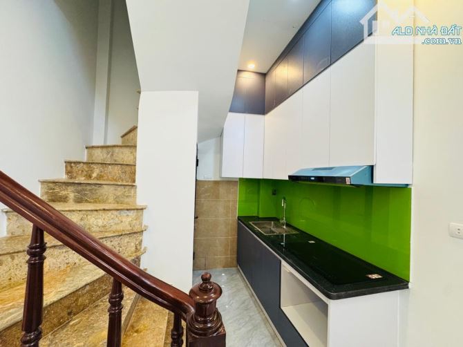 HƠN 5 TỶ - PHỐ DƯƠNG VĂN BÉ, VĨNH TUY, HAI BÀ TRƯNG - HXOM TIMES CITY