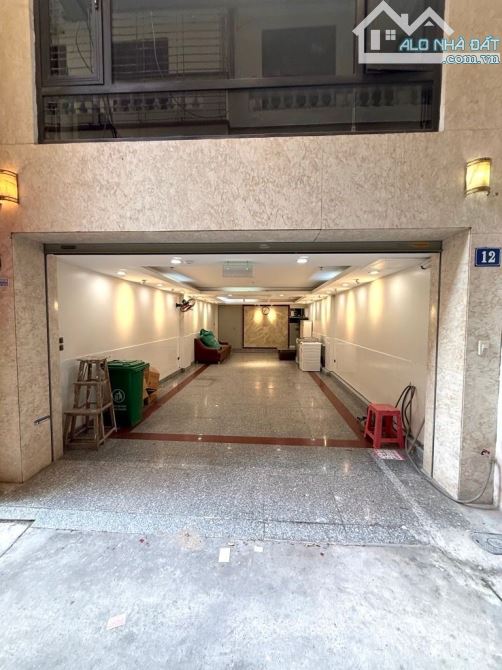 NHÀ PHAN KẾ BÍNH - BA ĐÌNH - 70M - 9 TẦNG - MẶT TIỀN 4.5 M - 40.8 tỷ SỔ ĐỎ CHÍNH CHỦ