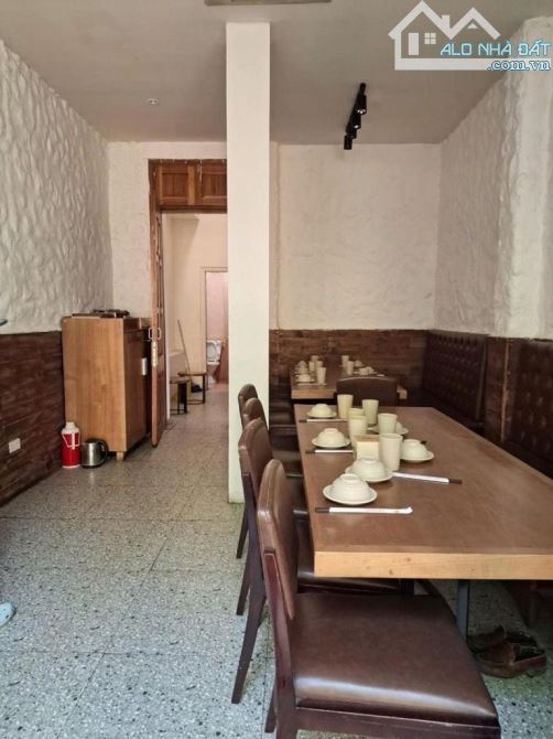 MẶT PHỐ - HÀNG LƯỢC - HOANG KIẾM - 33M - 4 TẦNG - MẶT TIỀN 3.8M - 33 TỶ - KINH DOANH SẦM