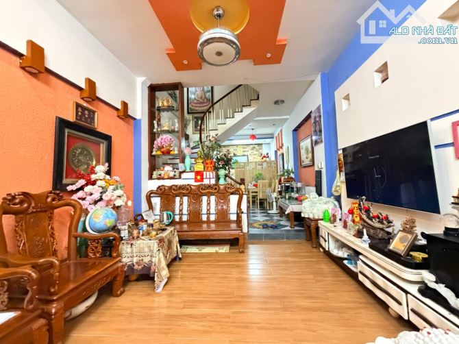 Nhà dân xây chắc chắn phố Quan Nhân, Thanh Xuân. 58m 5 tầng, Mt 4m , giá 15 tỷ