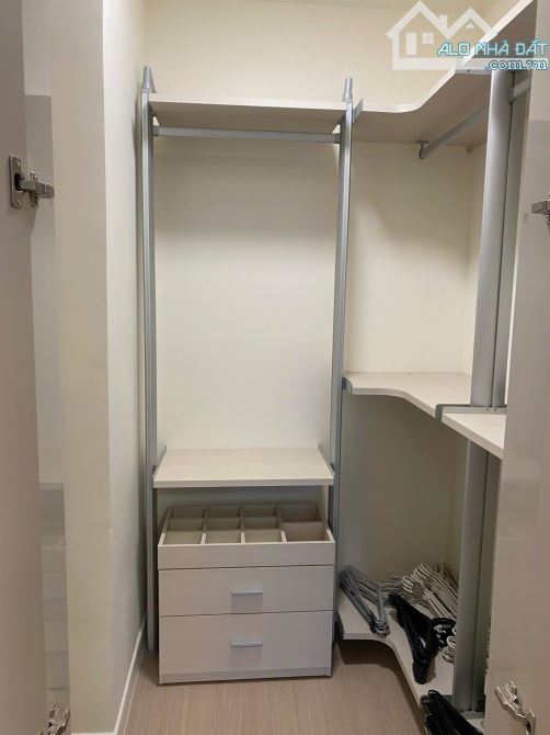 CHỦ NƯỚC NGOÀI VỀ NƯỚC CẦN BÁN CĂN CHUNG CƯ STARLAKE 3PN GIÁ RẺ