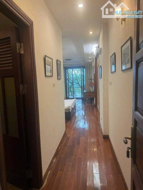 MẶT PHỐ - TRẪN VŨ - BA ĐÌNH - 45M - 5 TẦNG - MẶT TIỀN 3.5 M - GIÁ 44.5 TỶ SỔ ĐỎ CHÍNH