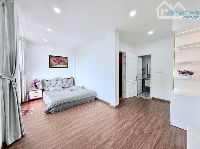 NHÀ CHÙA BỘC - ĐỐNG ĐA - 58M - 7 TẦNG - MẶT TIỀN 5,5 M - 18,9 TỶ