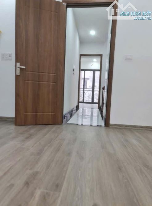 CHỈ 220 TRIỆU/1M CẢ TOÀ NHÀ 5 TẦNG CÓ THANG MÁY MỚI TINH TẠI HAI BÀ TRƯNG, HÀ NỘI.