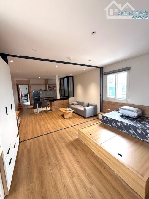 NHÀ PHAN KẾ BÍNH - BA ĐÌNH - 70M - 9 TẦNG - MẶT TIỀN 4.5 M - 40.8 tỷ SỔ ĐỎ CHÍNH CHỦ