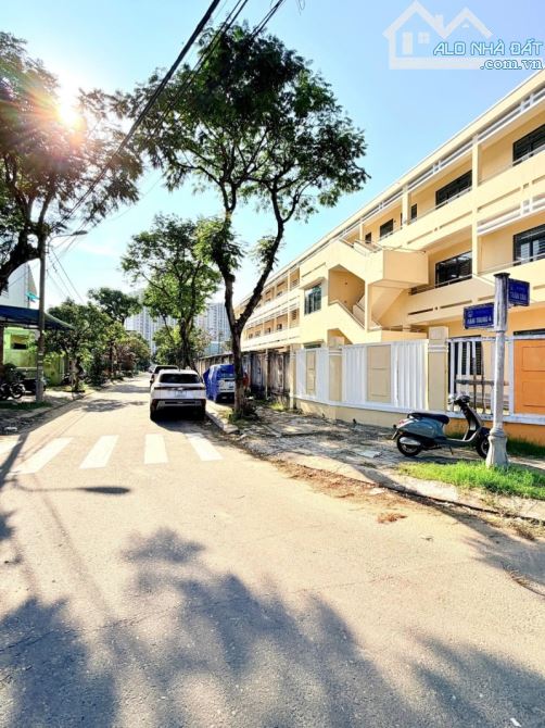 BÁN ĐẤT MT HÀM TRUNG – 133M2 (7 X 19), SÁT VÁCH THPT LIÊN CHIỂU, GẦN BIỂN - CHỈ 4.X TỶ - 2
