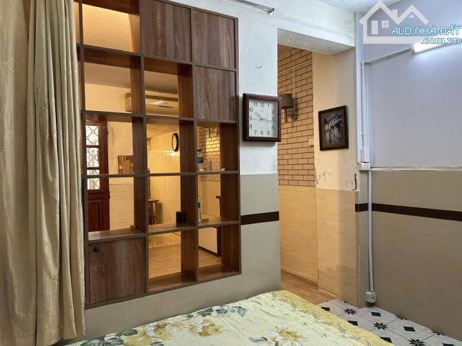 Chính chủ tập thể Kim Liên, Đống Đa, tầng 1, kd, 2 mặt tiền trước sau, 60m2 3pn