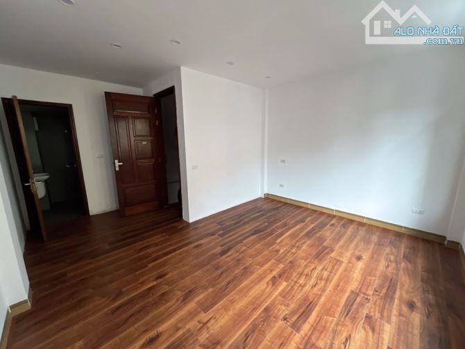 Bán Nhà Mễ Trì, Dân xây, Ngõ Thông Oto tránh, Kinh Doanh 40m2 x 6 Tầng 13.x tỷ - 2