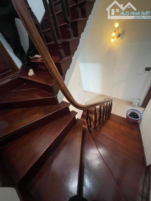 NHÀ PHỐ TRẦN THÁI TÔNG DÂN XÂY ,SÁNG THOÁNG, GẦN PHỐ. DT60Mx3T, GIÁ 19.9 TỶ