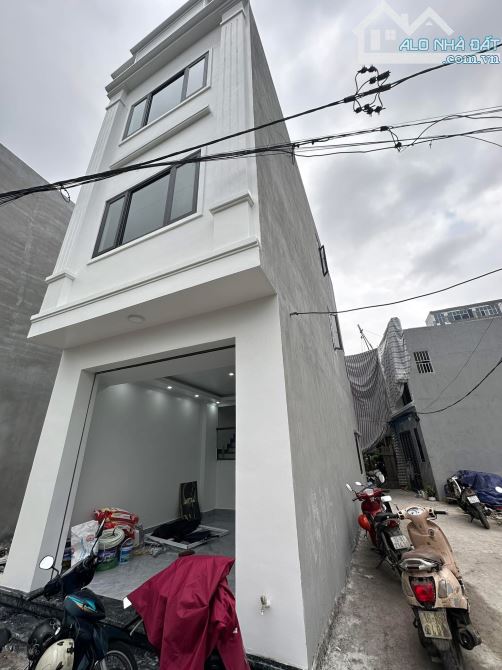 BÁN NHÀ 3 TẦNG ĐỘC LẬP – TUYẾN 2 QUỲNH CƯ, HÙNG VƯƠNG Diện tích gần 48m² chỉ 2,65 tỷ - 3