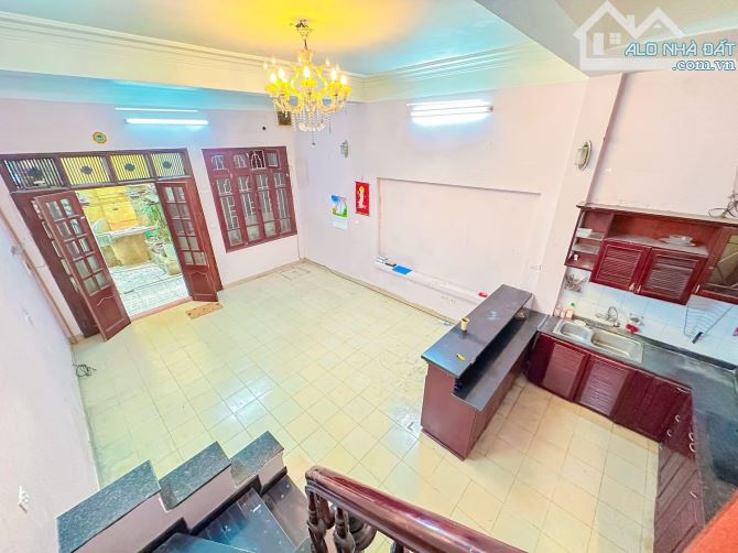 HÀNG BÀI – HOÀN KIẾM- 42M²X5T – 27 TỶ | VỊ TRÍ VÀNG – HIẾM NHÀ BÁN – THOÁNG TRƯỚC SAU