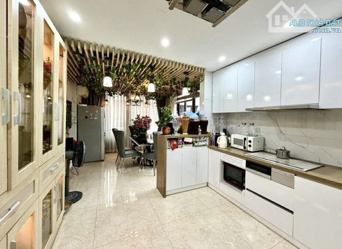 Ngõ Trương Định-Ngõ nông sát phố,full đồ-45m-9 tỷ 5