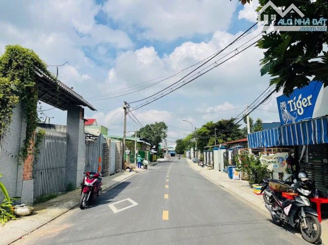 Cần bán 300m2 đất ngay trung tâm hành chính xã, cạnh bên KCN giá 780tr bao chi phí - 2