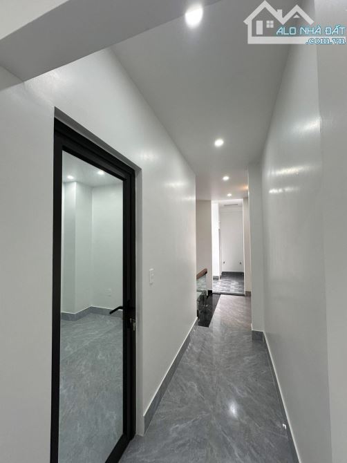 BÁN NHÀ 3 TẦNG ĐỘC LẬP – TUYẾN 2 QUỲNH CƯ, HÙNG VƯƠNG Diện tích gần 48m² chỉ 2,65 tỷ - 6