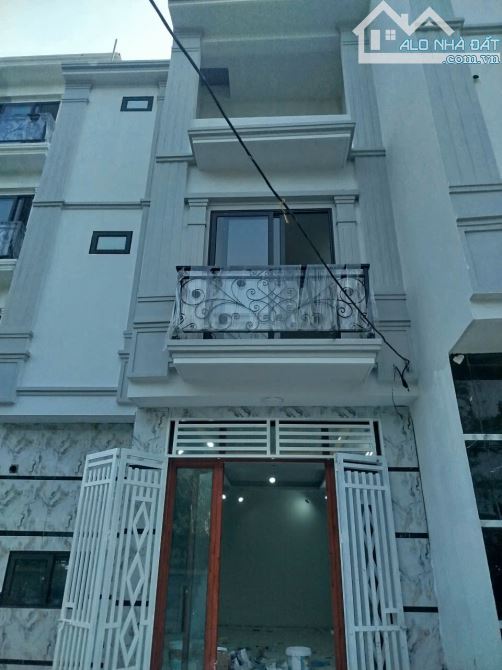 Bán gấp 40m2, 4 tầng  3,25 tỷ Chương Mỹ , hiếm , xe con đậu cửa - 5