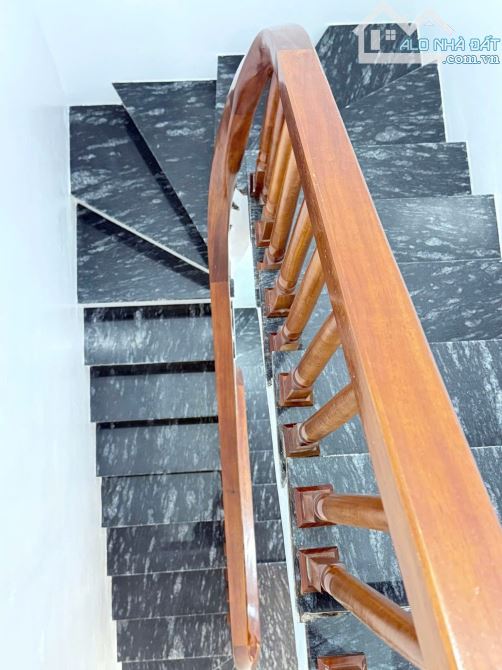 Chính chủ bán nhà phố Kim Mã - Ba Đình