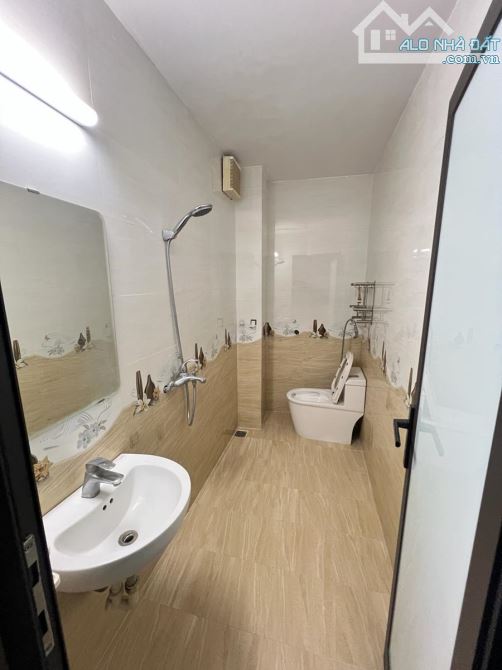 BÁN NHÀ PHỐ HOÀNG HOA THÁM - BA ĐÌNH - CÁCH OTO TRÁNH 30m -9