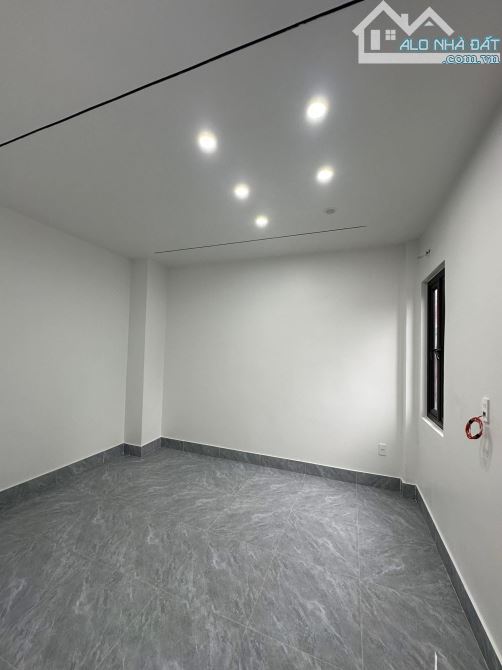 BÁN NHÀ 3 TẦNG ĐỘC LẬP – TUYẾN 2 QUỲNH CƯ, HÙNG VƯƠNG Diện tích gần 48m² chỉ 2,65 tỷ - 9