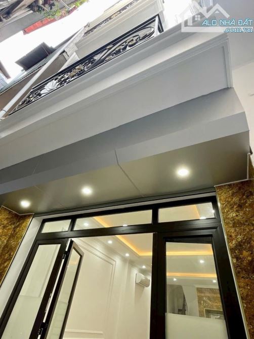 HÀO NAM, Đống Đa - 37m2, 4 tầng, GIÁ CỰC TỐT - Ở SƯỚNG NHẤT KHU VỰC, nhỉnh 7 tỷ 💥