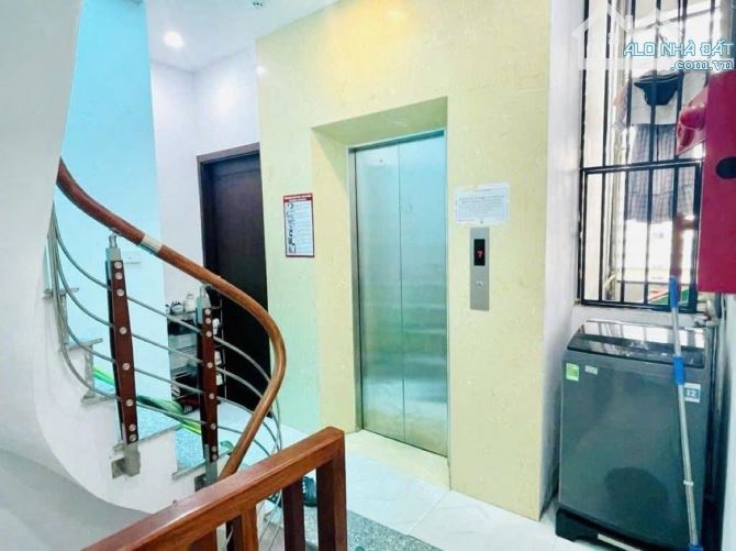 BÁN NHÀ GIANG VĂN MINH DT46m2*7T THANG MÁY 12 CĂN HỘ CHO THUÊ 50Tr/TH. CHÀO 11.6 TỶ