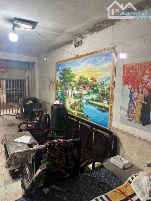 BÁN ĐẤT - TẶNG NHÀ - NGỌC KHÁNH - BA ĐÌNH - 47 M - 3 TẦNG - MẶT TIỀN 3.5 M - 13.8 TỶ