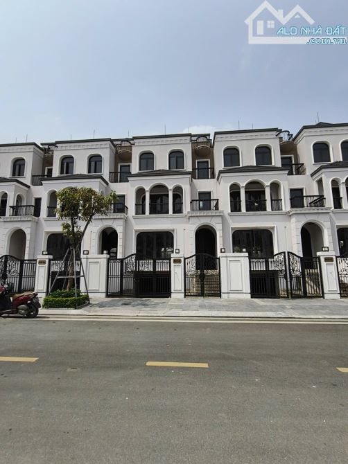 CẬP NHẬT QUỸ BIỆT THỰ ĐANG BÁN – KITA CIPUTRA – TÂY HỒ – HÀ NỘI