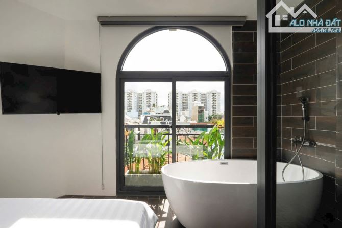 Tòa Khách Sạn Mới 173 Thoại Ngọc Hầu, Tân Phú, 6.5m x 28m, 6 Tầng, 31P, HĐT Khoán 140tr/th - 2