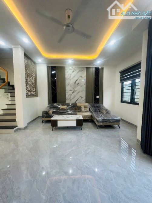 BÁN NHÀ 1 TRỆT 1 LẦU 1 TUM – TRUNG TÂM P. BỬU HÒA – TP. BIÊN HÒA – GIÁ TỐT - 3