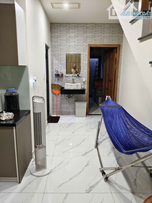 Bán nhà 2 lầu  Phường Tân Hiệp . SHR thổ cư hoàn công , cách Go Tân Hiệp 1km . - 4