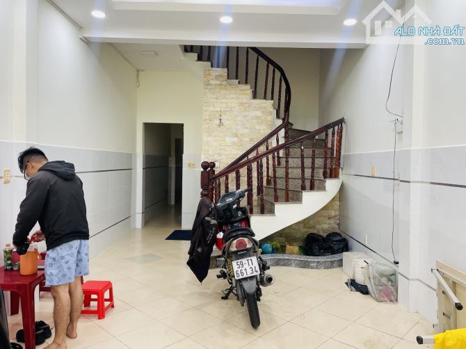 F6. Nhà 1/ Thoại Ngọc Hầu - HXH 8m - 4 x 16,5 - 2 tầng giá 7,3 tỷ thương lượng - 5