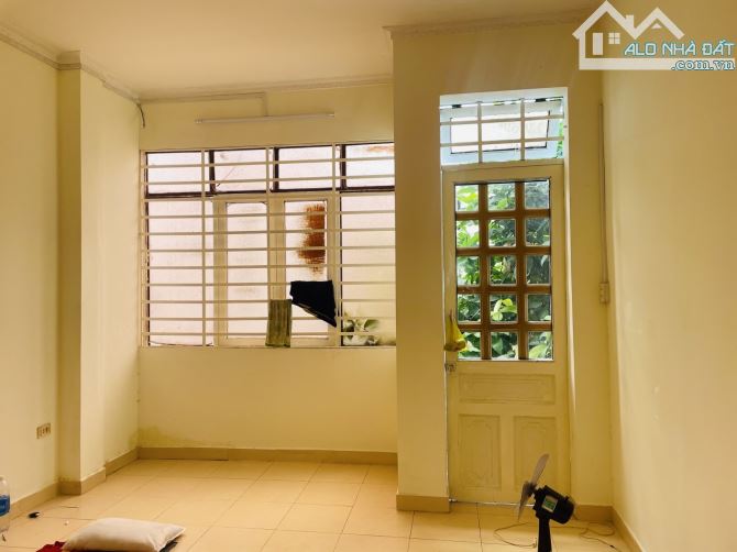 F6. Nhà 1/ Thoại Ngọc Hầu - HXH 8m - 4 x 16,5 - 2 tầng giá 7,3 tỷ thương lượng - 8