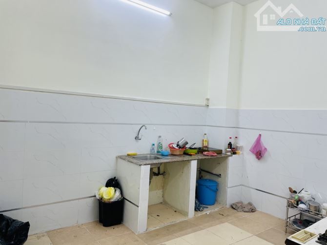 F6. Nhà 1/ Thoại Ngọc Hầu - HXH 8m - 4 x 16,5 - 2 tầng giá 7,3 tỷ thương lượng - 9