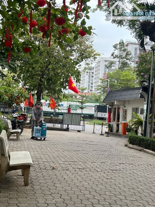 CĂN HỘ 78m2 NGAY NGUYỄN VĂN LINH, QUẬN 7. CỰC ĐẸP- GIÁ 3,9 tỉ/ TL