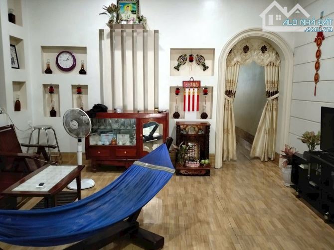 Nhà mặt tiền Sơn Thông đoạn sát bên 3b - 1
