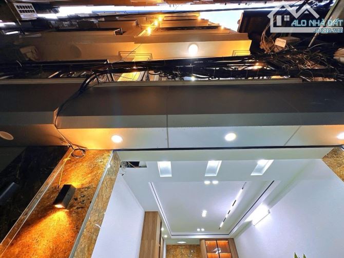 BÁN NHÀ PHỐ XUÂN THUỶ - CẦU GIẤY 7 TẦNG - GIÁ HƠN 12