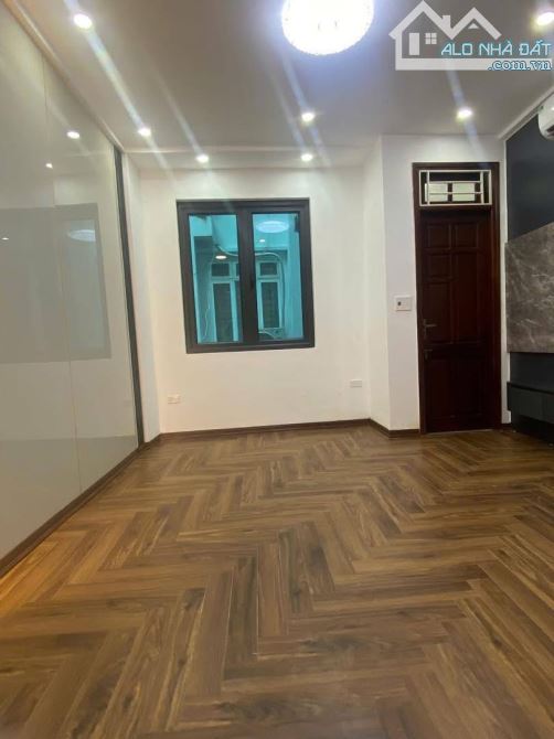 BÁN NHÀ PHỐ YÊN HOÀ – CẦU GIẤY – LÔ GÓC – DÒNG TIỀN 15TR/THÁNG- 30m2-5T- 7 Tỷ -