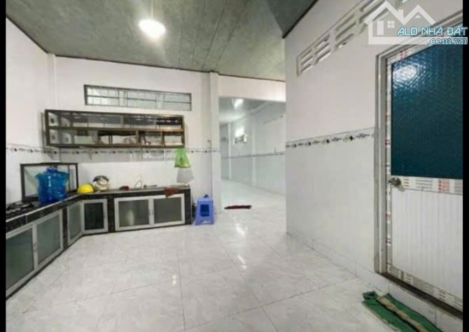 Nhà mặt tiền Hùng Vương đoạn khu dân cư đông đúc - 1