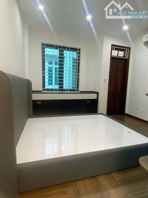 BÁN NHÀ PHỐ YÊN HOÀ – CẦU GIẤY – LÔ GÓC – DÒNG TIỀN 15TR/THÁNG- 30m2-5T- 7 Tỷ -