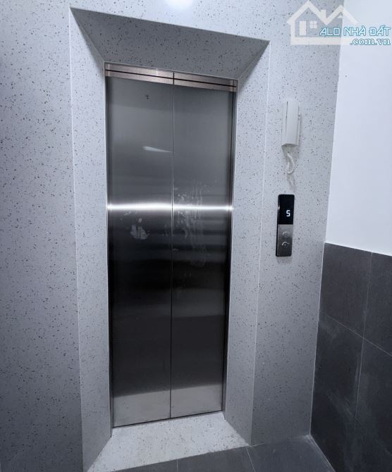 HIẾM BA ĐÌNH – TÒA CĂN HỘ CHO THUÊ VĨNH PHÚC – 15 PHÒNG – 6 TẦNG THANG MÁY