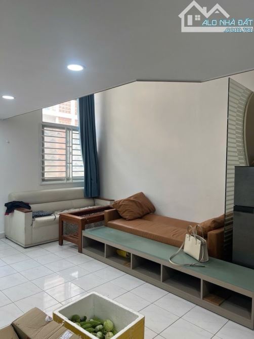 CĂN HỘ 78m2 NGAY NGUYỄN VĂN LINH, QUẬN 7. CỰC ĐẸP- GIÁ 3,9 tỉ/ TL - 7