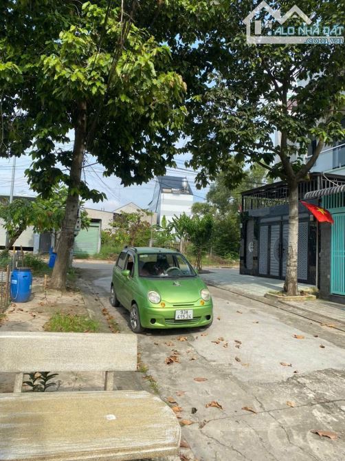 Bán Đất gần khu dân Cư Hố Lang - Phường tân Bình Dĩ an Bình Dương Vị trí Đẹp - 2