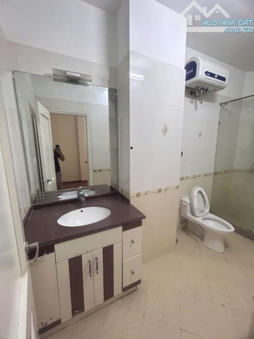 Bán nhà 5T Nguyễn Thị Định 50m2, MT4.1m, 22.5 tỷ