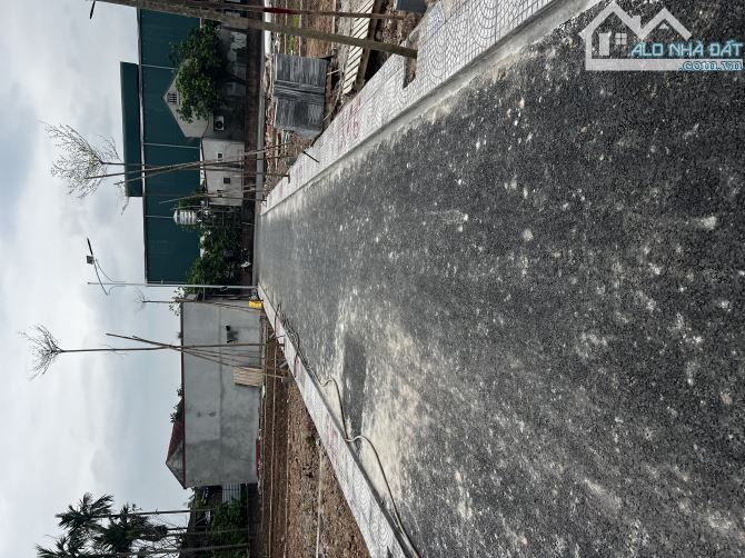 BÁN ĐẤT HOÀN LONG ĐÔNG TẢO HƯNG YÊN-Ô TÔ VÀO ĐẤT-NGÕ THÔNG- 1,9 tỷ - 3