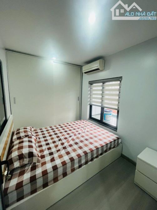 Tập thể Nghĩa Tân, Cầu Giấy, ô tô, thoáng, 60m2 2pn ở luôn giá 4,05 tỷ