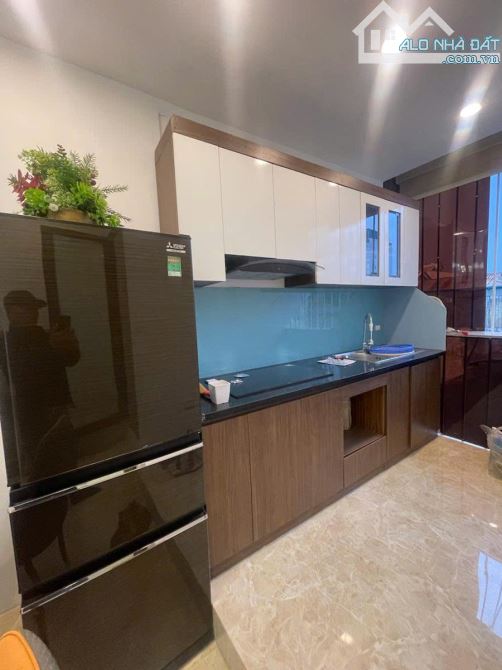 Giá hời 5,85 tỷ tập thể Trần Khánh Dư, Hoàn Kiếm, lô góc, 150m2 3pn 2wc ở luôn