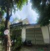 Bán lô đất 310m2 2 mặt đường Đỗ Thúc Tịnh- đường 7m5 xe ra vào thoải mái.