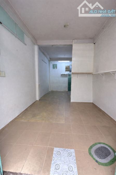 HXH SÁT CHỢ XÓM CỦI (PP) Q.8 TP.HỒ CHÍ MINH - 120 M2 - 3 TẦNG - 10.6 TỶ