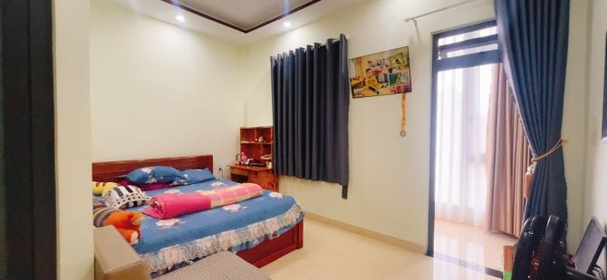 NHÀ PHỐ HẺM Ô TÔ NÉ NHAU ĐƯỜNG PHAN ĐÌNH PHÙNG 64M2 NGANG 4,76M 4 TẦNG 6P 6WC GIÁ 6.8 TỶ - 3