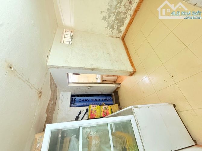 BÁN NHÀ - NGUYỄN CÔNG HOAN - BA ĐÌNH - 56 M- 3 TẦNG - MẶT TIỀN 3.5M - 16.7 TỶ SỔ ĐỎ VUÔN