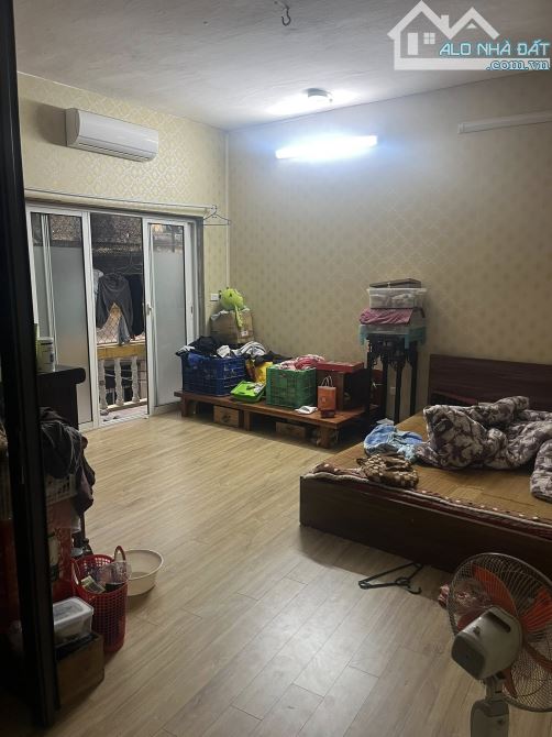 Bán Nhà Phố Thợ Nhuộm Hoàn Kiếm 32m2-4T Mt4m 1 SỔ 1 CHỦ 12 Tỷ Thợ Nhuộm.